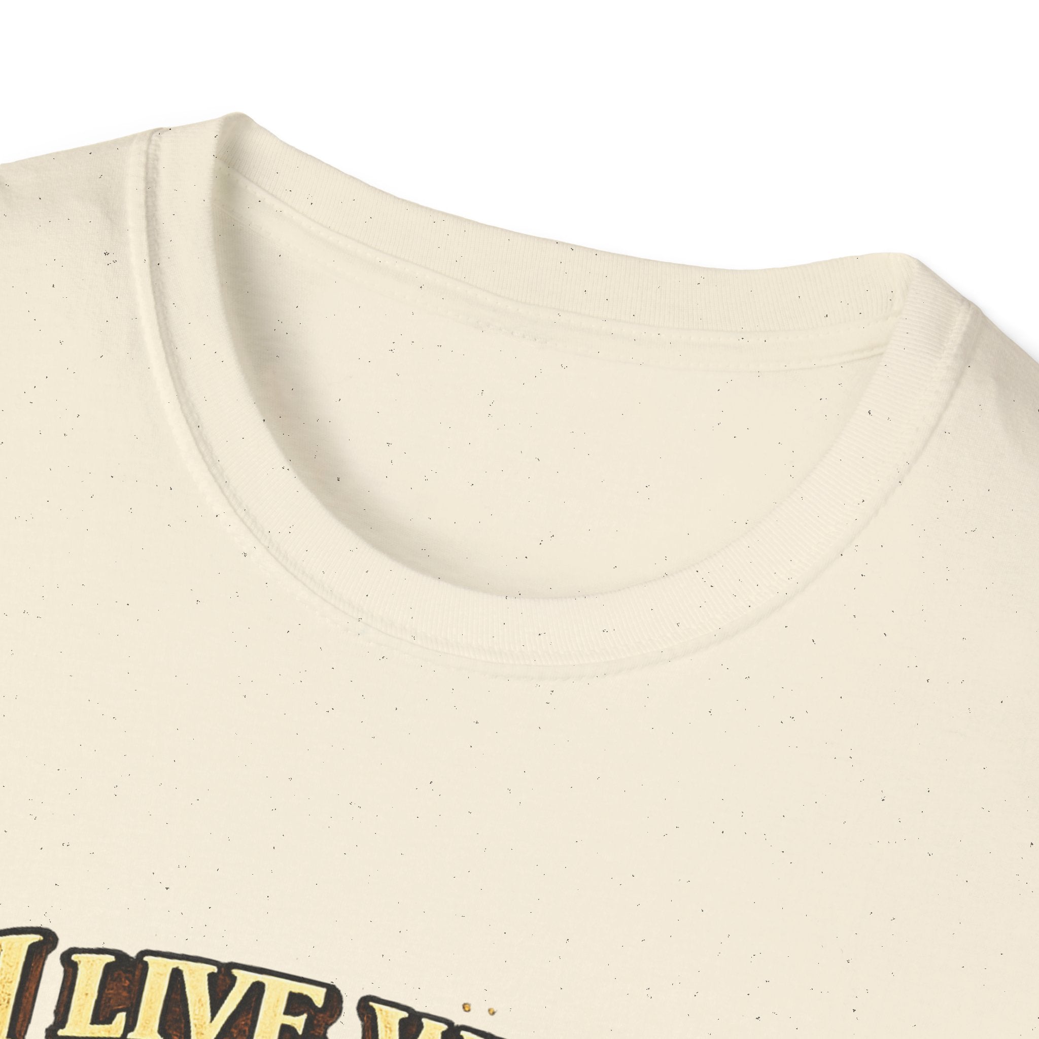 I Live With A Tiny Dictator | T-Shirt | Cat